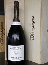 Afbeelding in Gallery-weergave laden, Champagne William Saintot Blanc de Noirs grote fles Jeroboam
